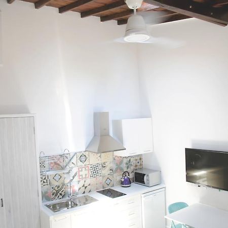The Stable Villa ลิมาซอล ภายนอก รูปภาพ